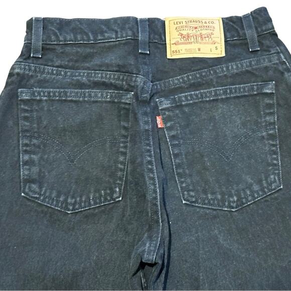 Vintage Levi’s Relaxed Fit Tapered Leg Black Denim Jeans 10S Made in the USA - Picture 5 of 7